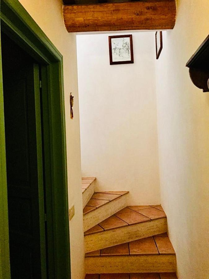 Cortile Padre Vincenzo Erice Exterior foto